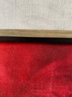 OBRA EN TERCIOPELO ENMARCADA